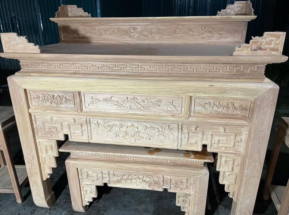 Sập thờ Sen gỗ Gụ hàng Mộc
